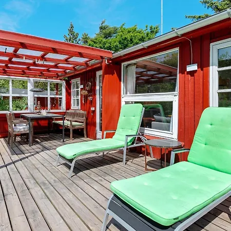 Seaside Charm Near Town-by Traum Casa vacanze *